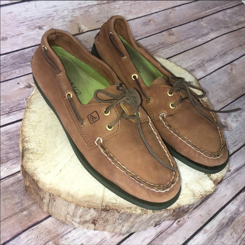 Woman’s Sperry Top Sider Boat Shoes